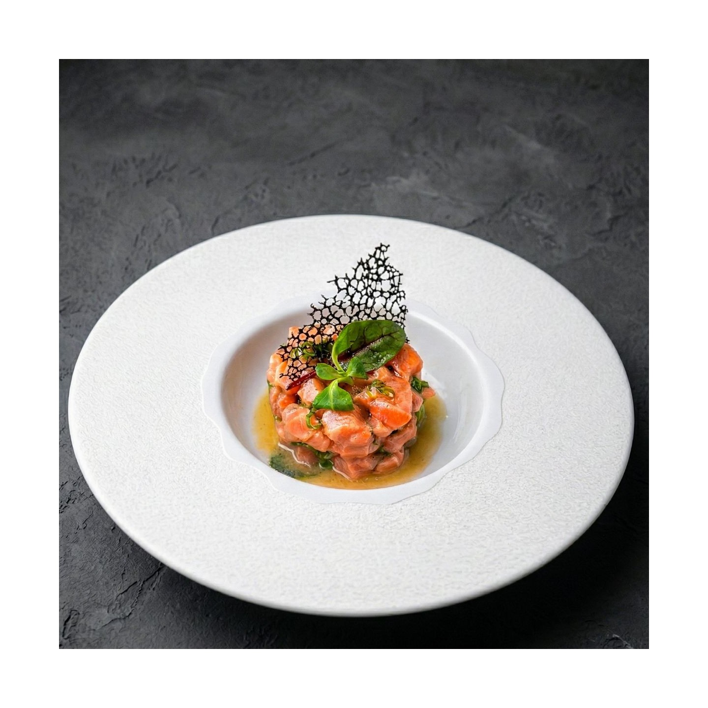 Tartare de saumon à la thaïe
