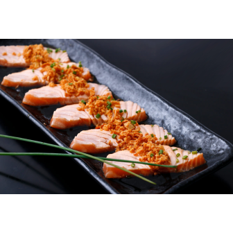 Tataki saumon huile de truffe - 6 pièces